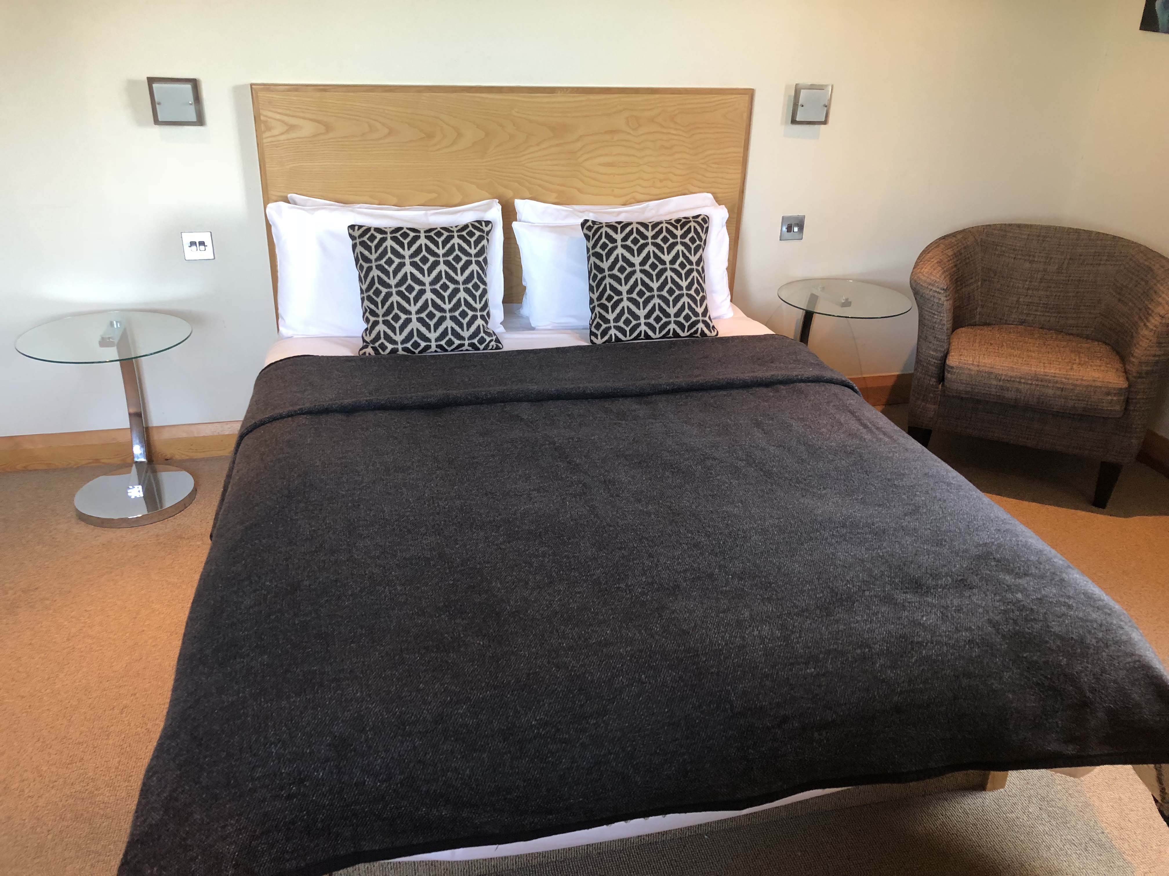 Large Double Room - Image 5