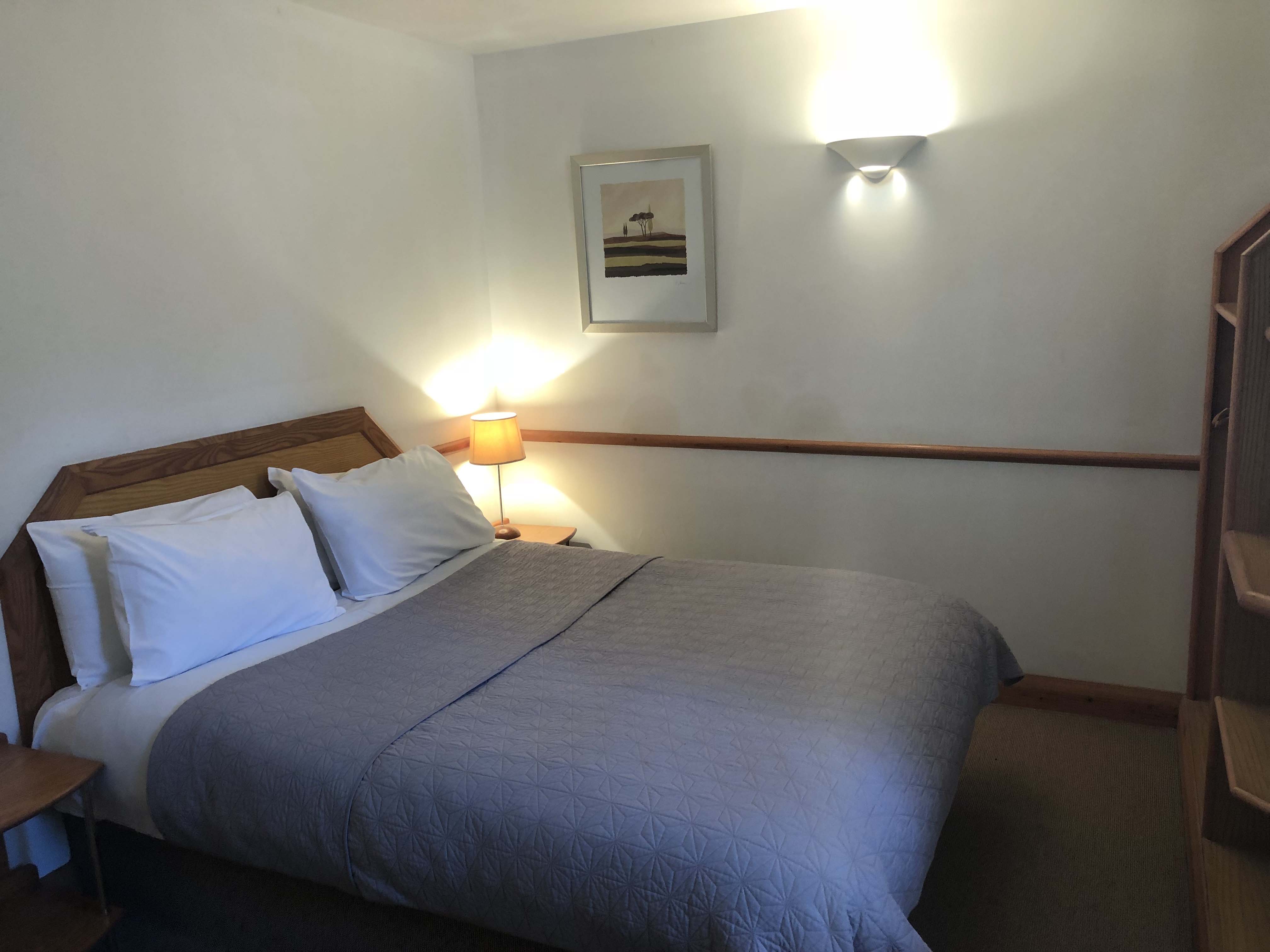 Standard Double Room - Image 2